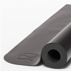 ‼️ONLY 1 more left‼️ Lululemon 3mm yoga mat
